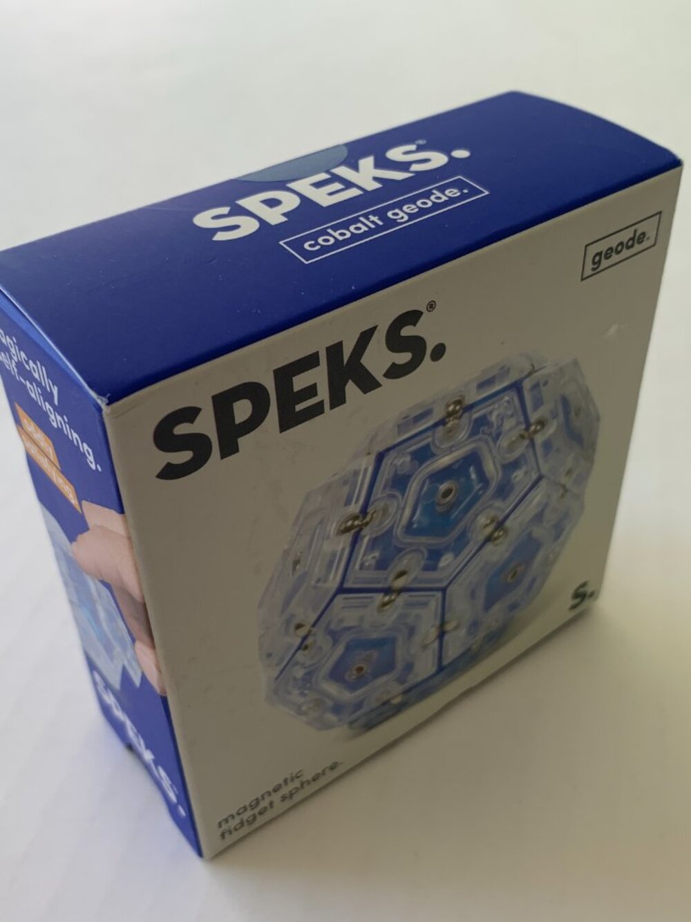SPEKS Geode Magnetic Fidget Sphere Pentagon Blue Cobalt Sealed New Earth Toy